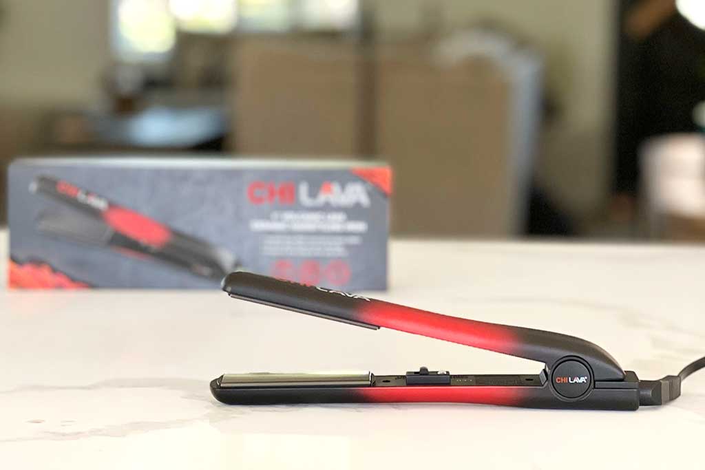 CHI-Original-Lava-Ceramic-Hairstyling-Iron-review-featured