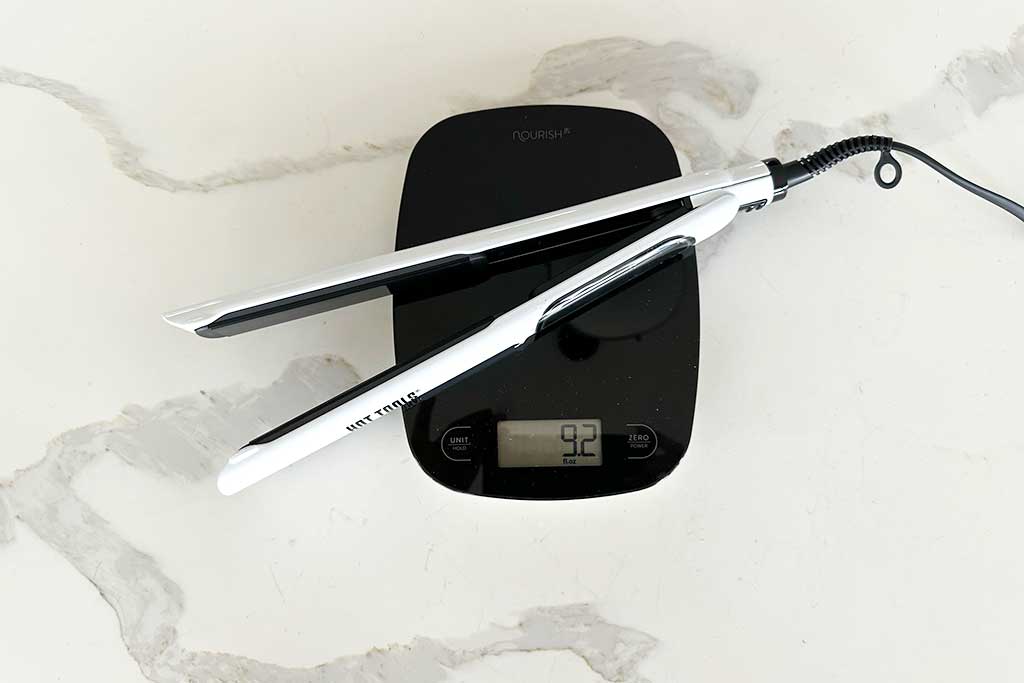 Hot-Tools-Pro-Artist-XL-Digital-Salon-Flat-Iron-weight