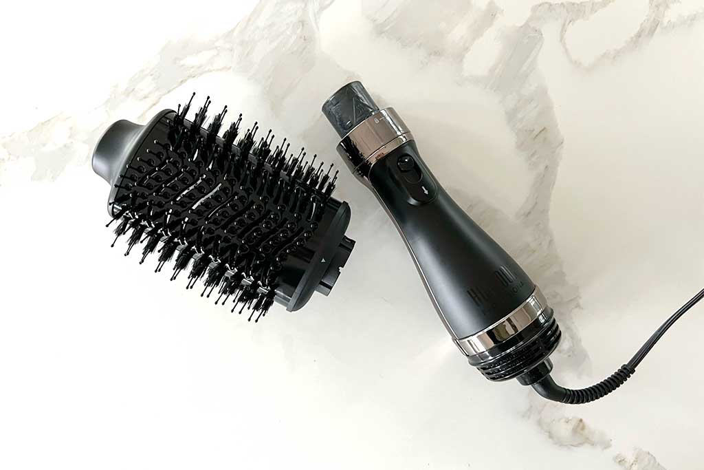 Hot-Tools-Black-Gold-One-Step-Detachable-Blowout-Volumizer-detachable-design