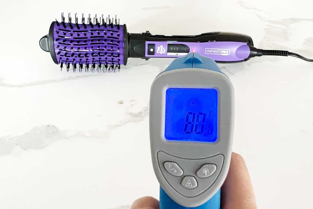 InfinitiPRO-by-Conair-The-Knot-Dr.-All-In-One-Oval-Dryer-Brush-handle-temperature